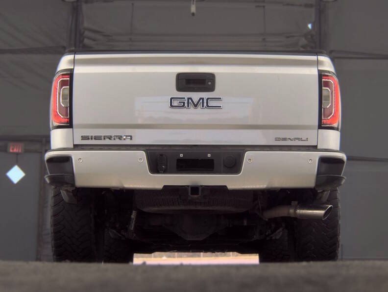 gmc sierra 1500 denali 2018 3GTU2PEJ9JG238531 image gmc sierra 1500 denali 2018 3GTU2PEJ9JG238531 image